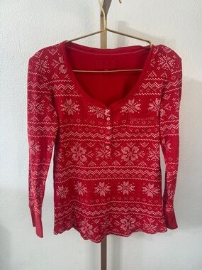 Victoria Secret- Red Fair Isle Henley Long Sleeve Knit Top- medium